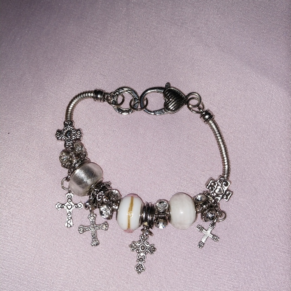 Cross bracelet - Picture 5 of 5